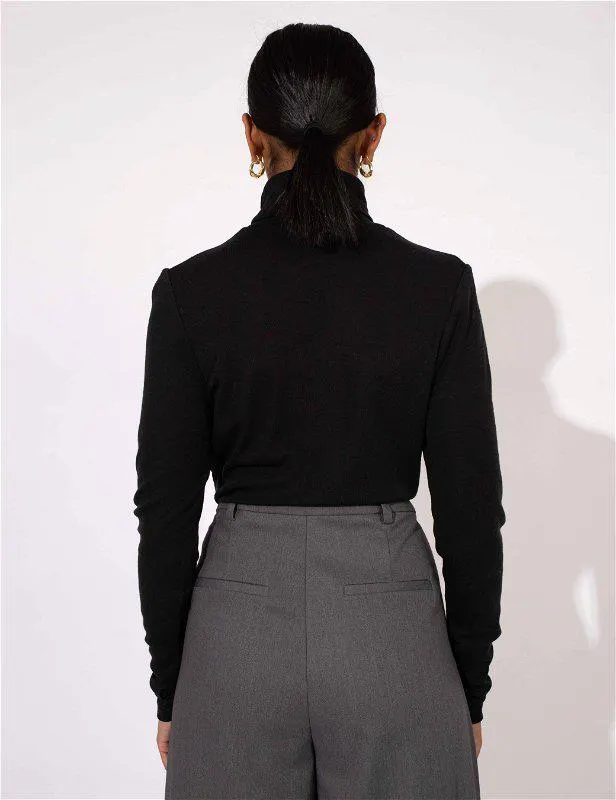 Mara Turtleneck Black