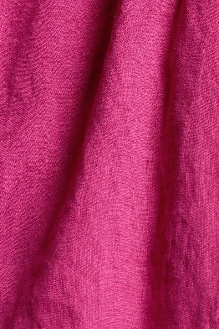 Top made of 100% linen