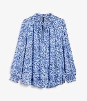 Mönstrad blus