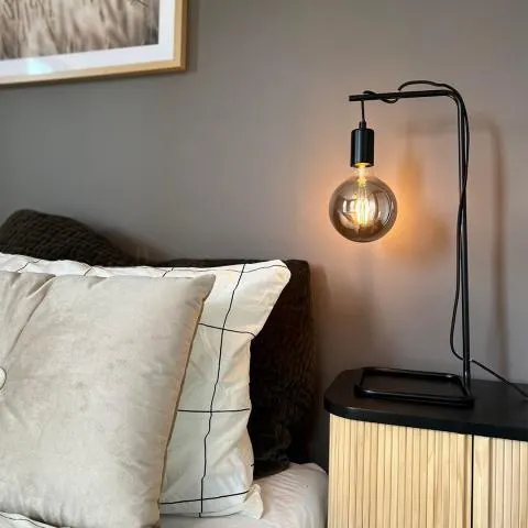 Bordlampestativ m/oppheng Sort