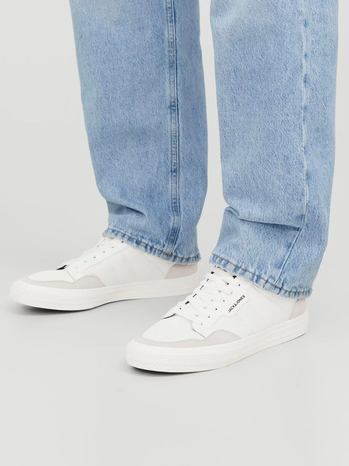 Polyester Sneaker
