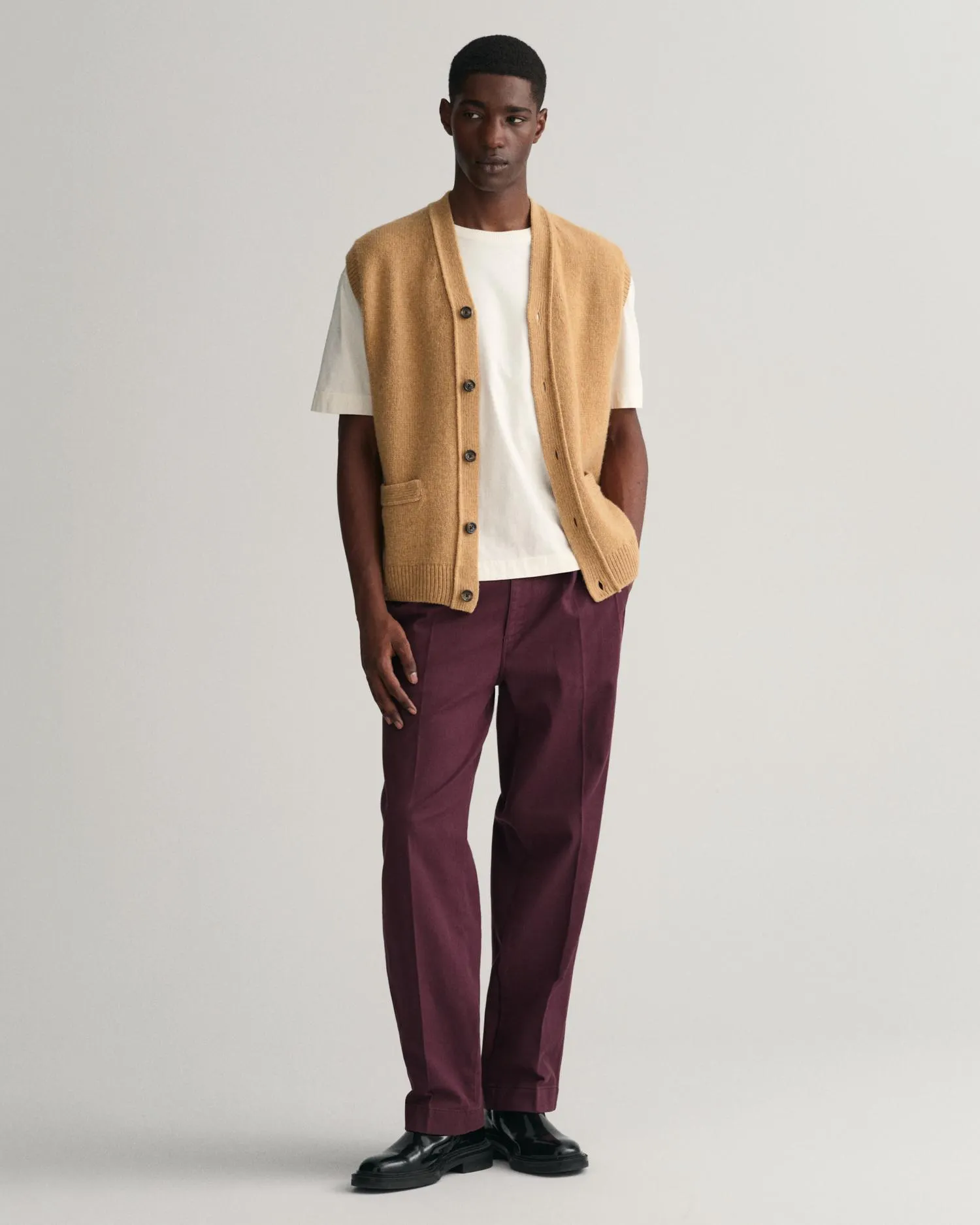 Myk ullvest med knapper