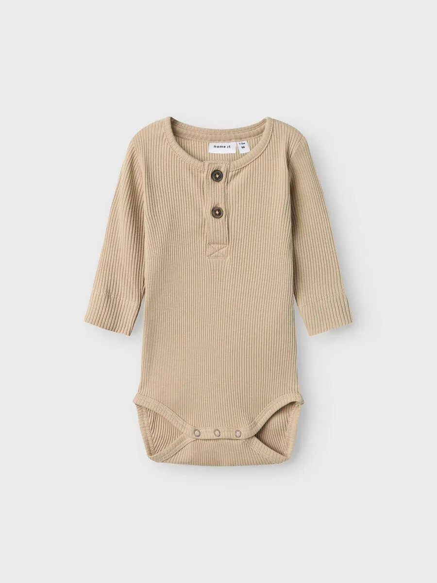 RIBBESTRIKK SPARKEDRAKT