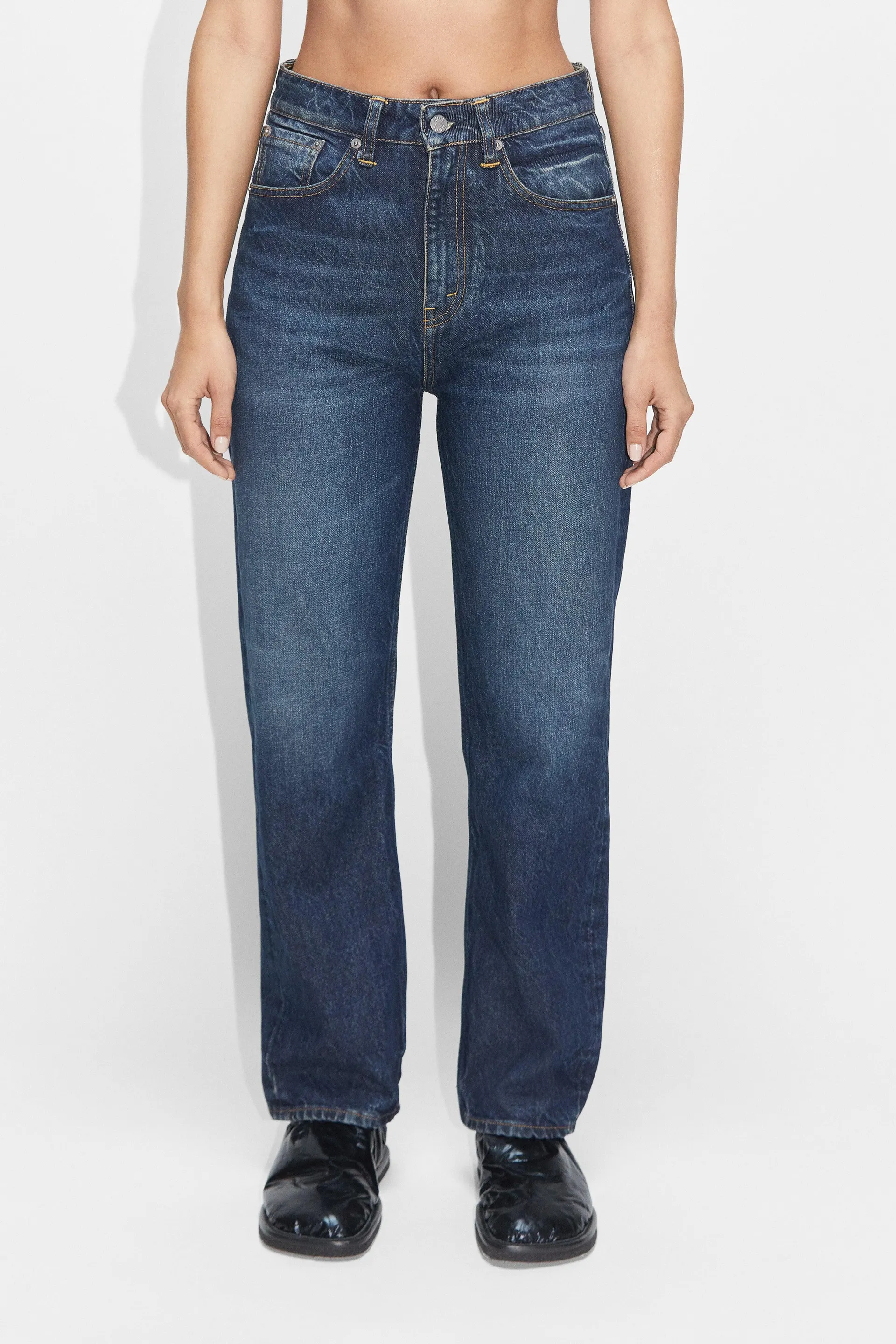 Slim High-Rise Jeans