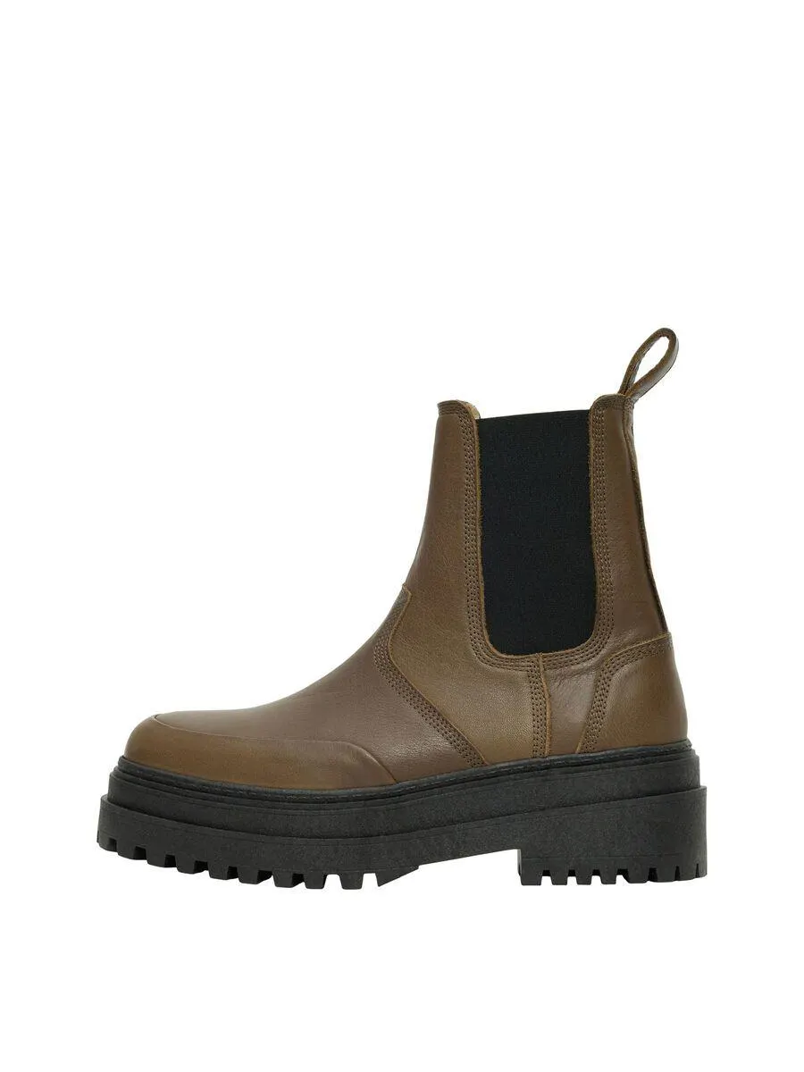 CHUNKY SKINN CHELSEA BOOTS
