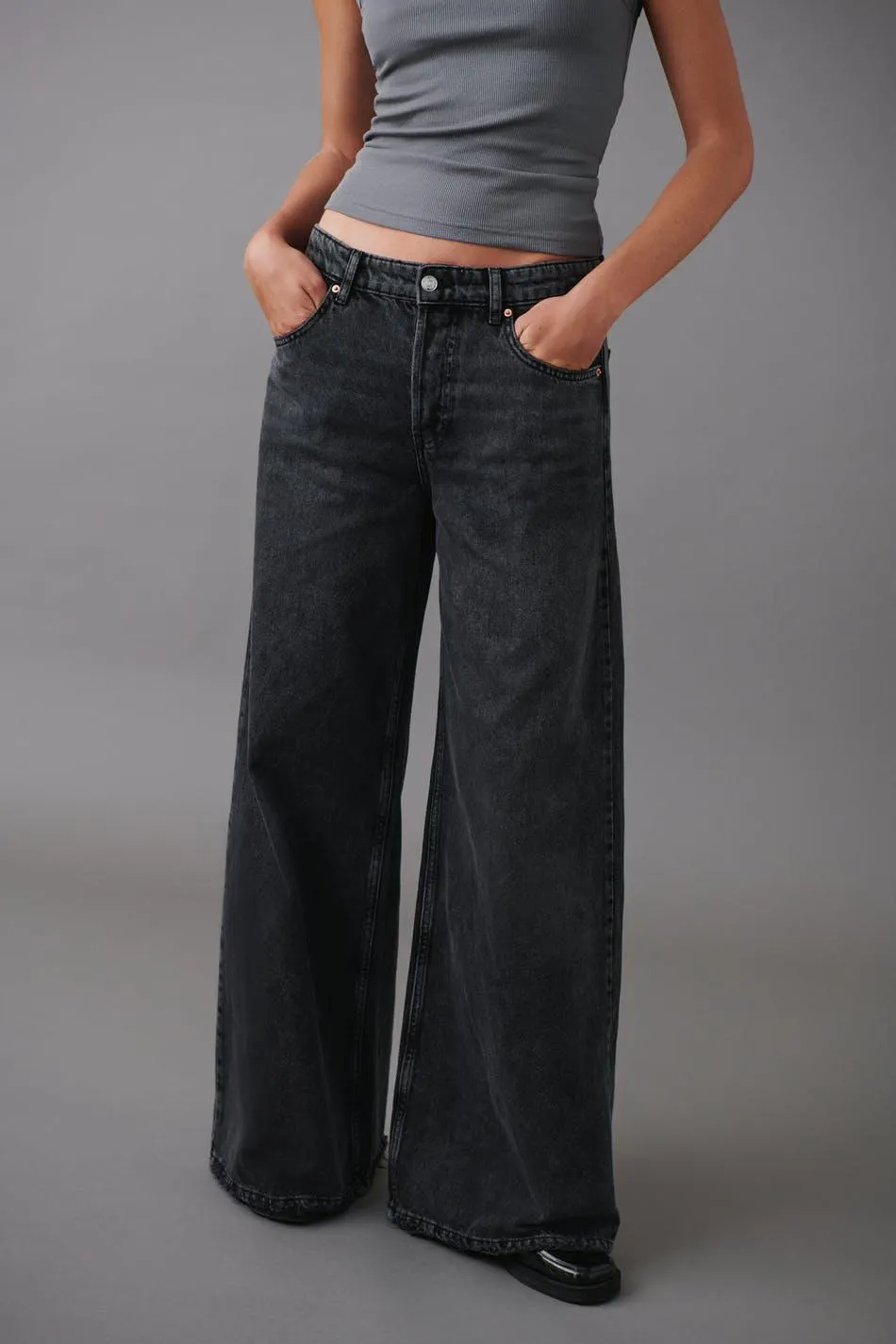 Slouchy wide jeans