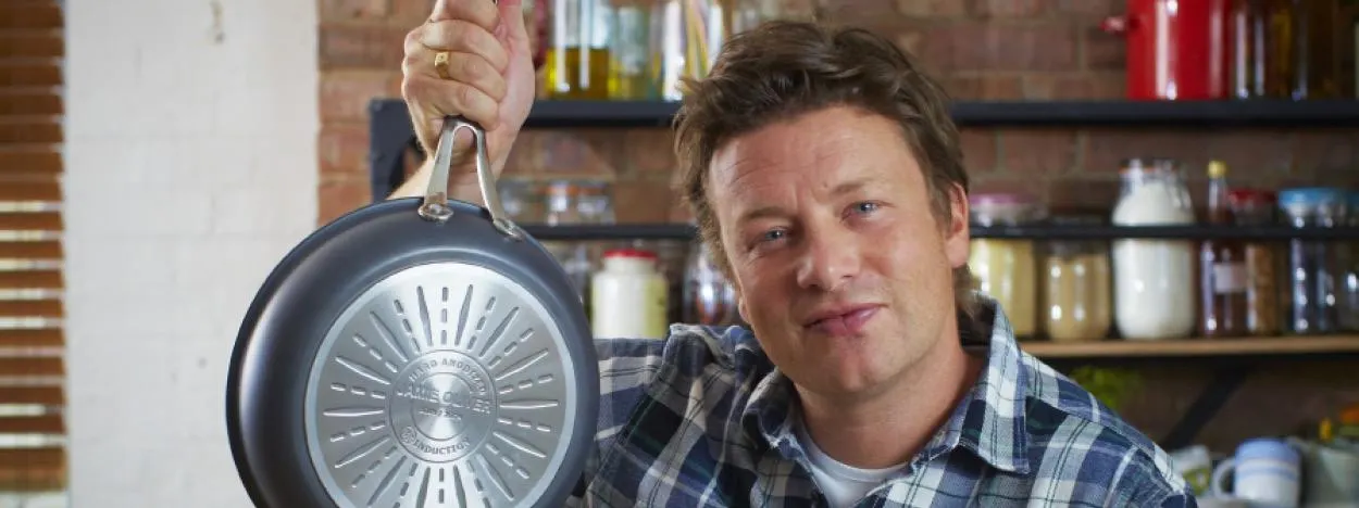 Hard Titanium Pro stekepannesett 24 og 28 cm svart