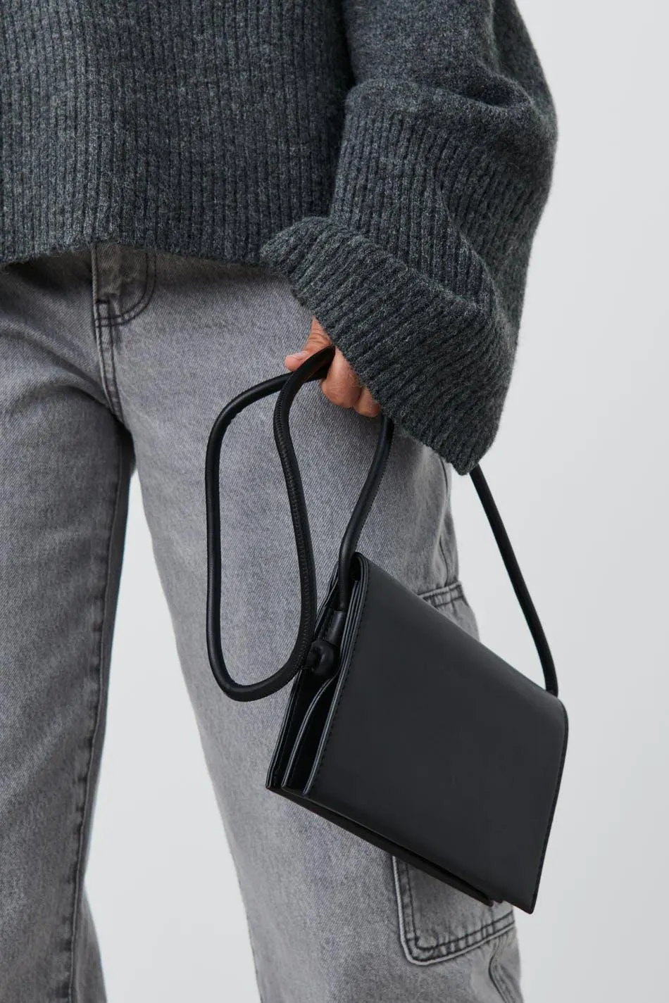Small shoulder bag
