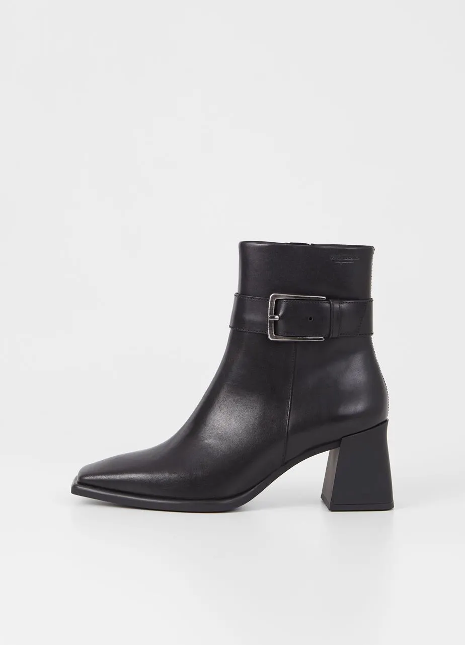 HEDDA BOOTS