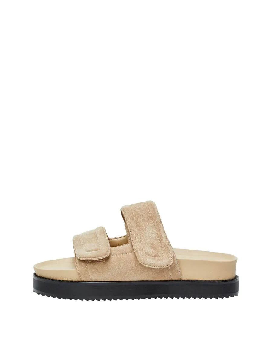 SEMSKEDE SANDALER