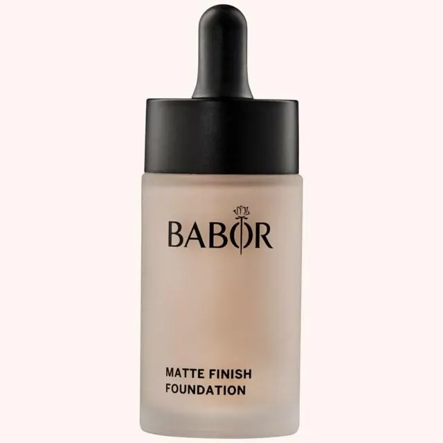 Matte Finish Foundation 02 Ivory