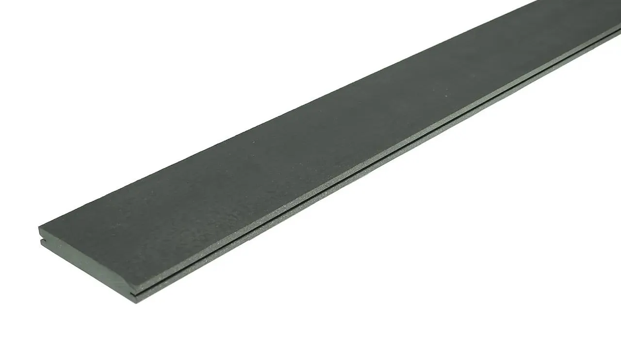 Terrasse Megawood Delta lys grå