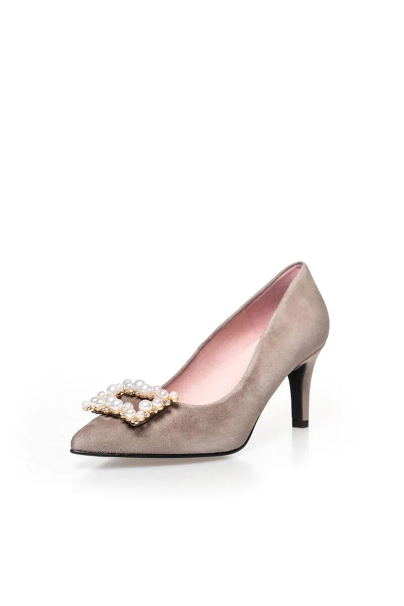 Pearls and Diamonds Beige