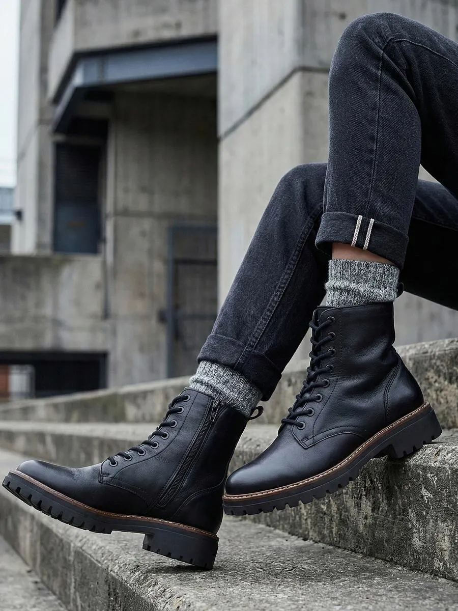 Savona Leather Lace Boots Black