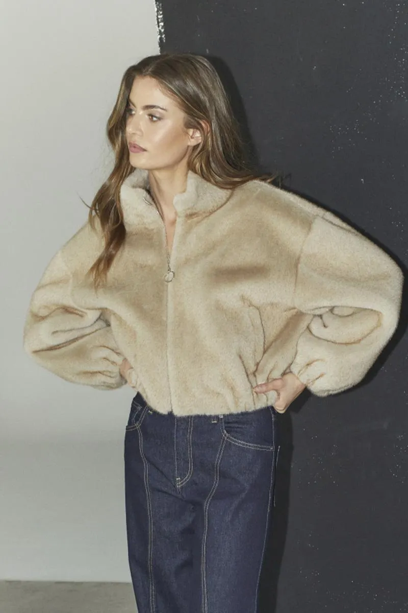 FeraCC Faux Fur Jacket Cream