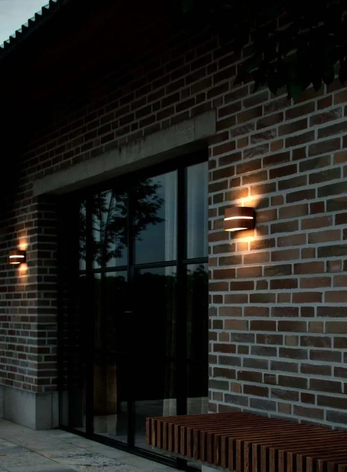 Sibelis utelampe vegg - metallisk brun