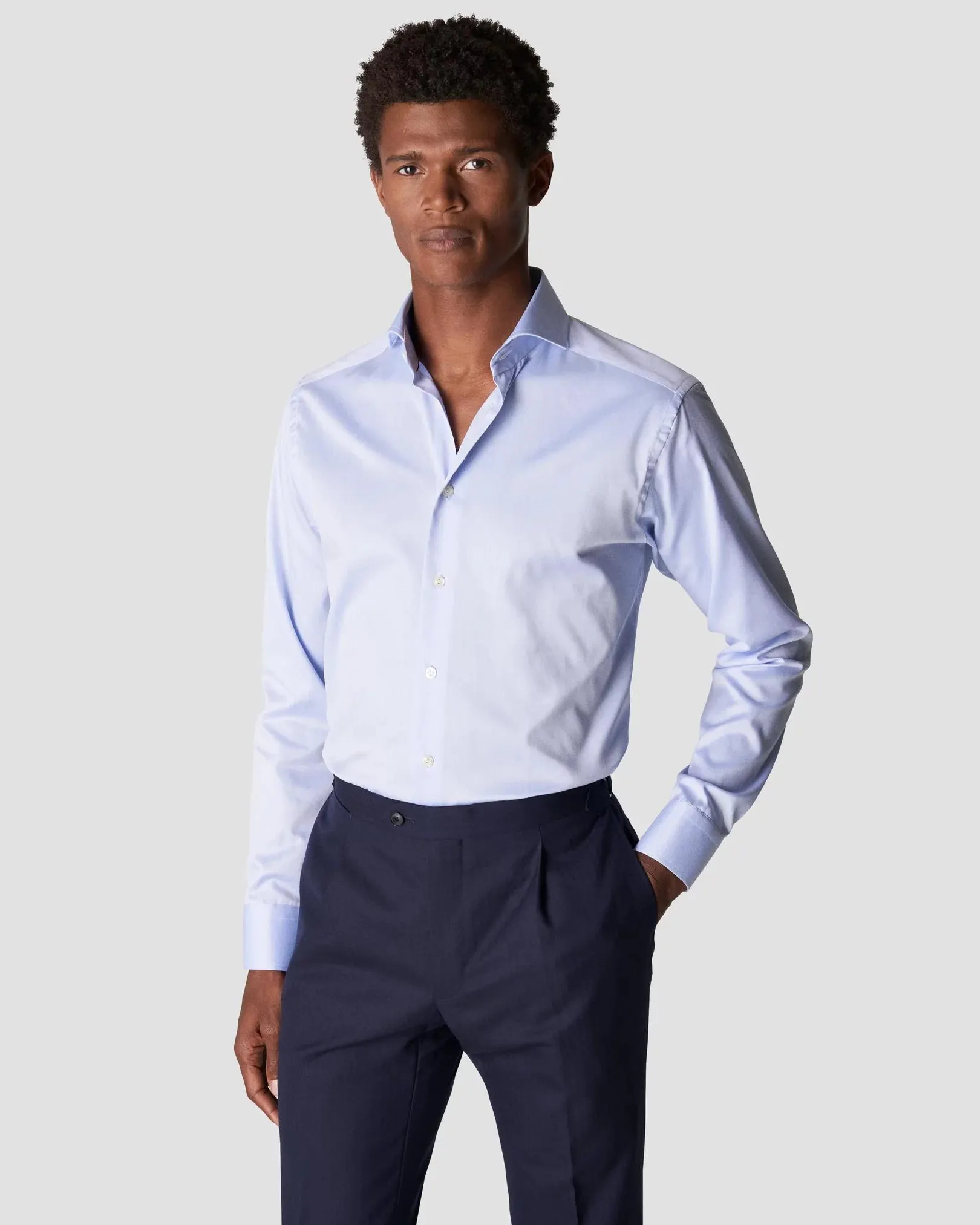 Light Blue Signature Twill Shirt - Extreme Cut Away