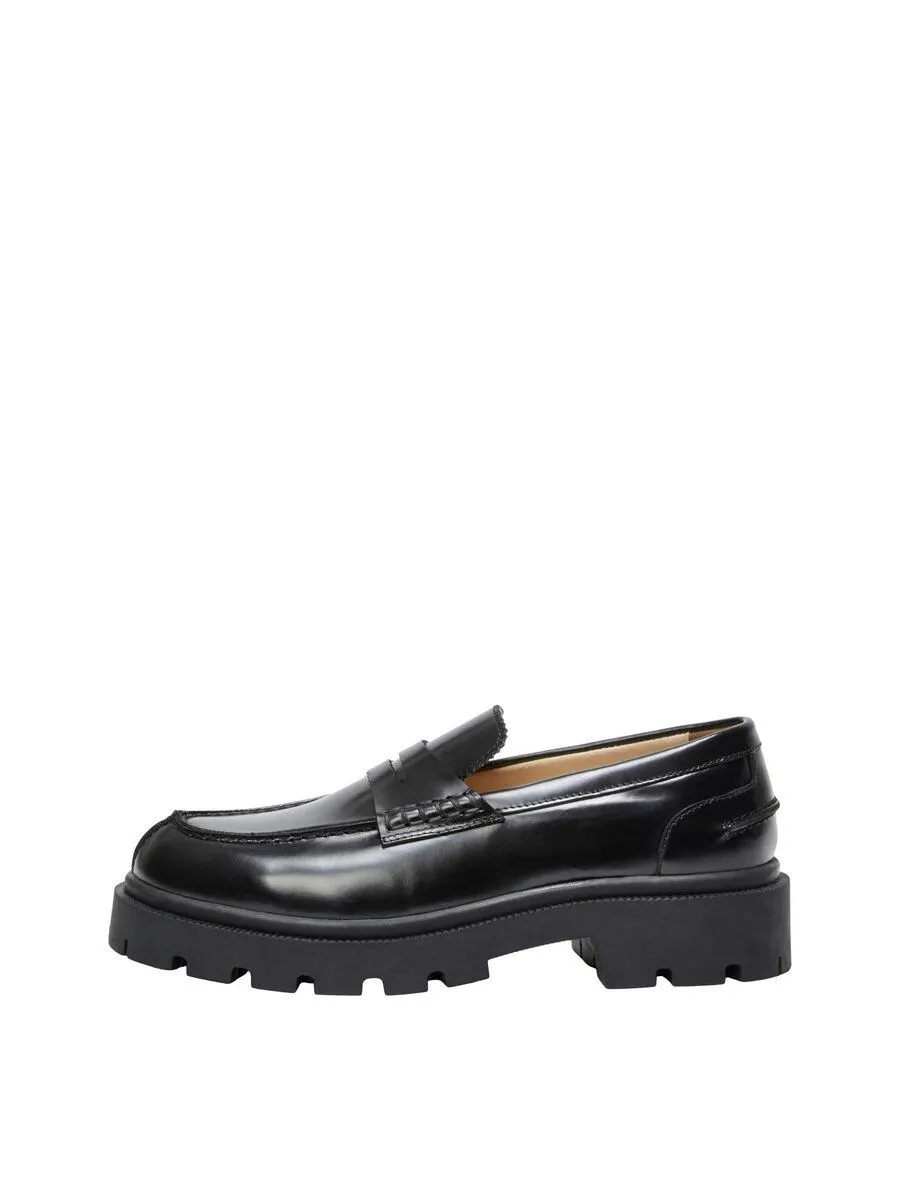 CHUNKY LOAFERS