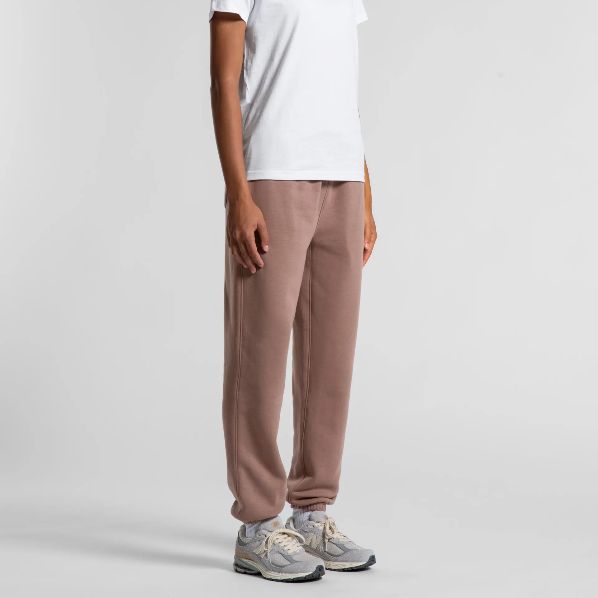 Wo's Relax Track Pants | 4932