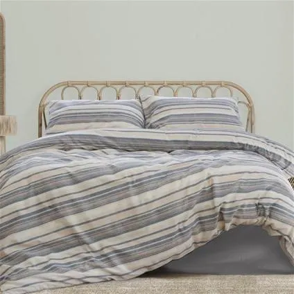 Charlie Comforter Set