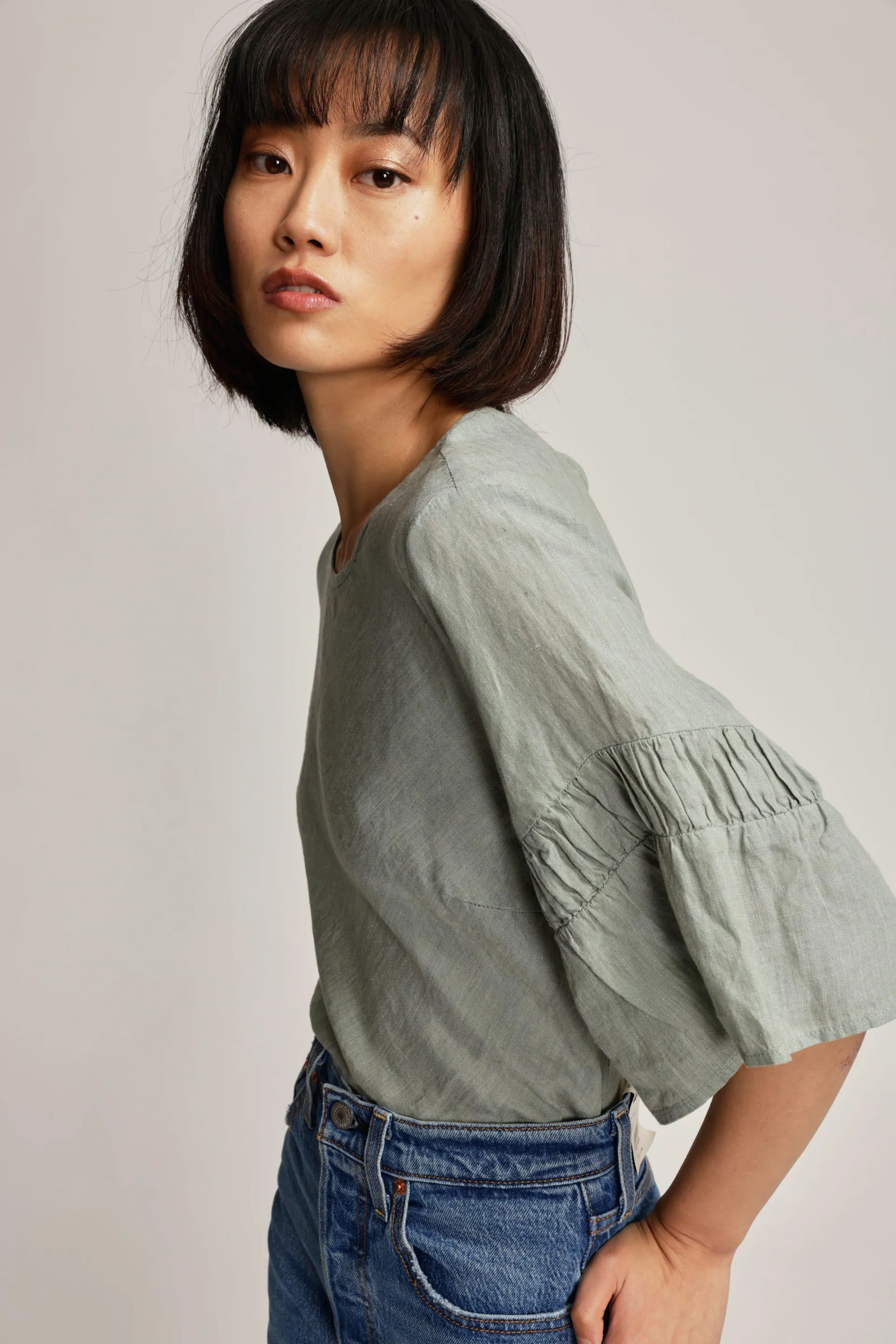 Mia Linen Sleeve Detail Top
