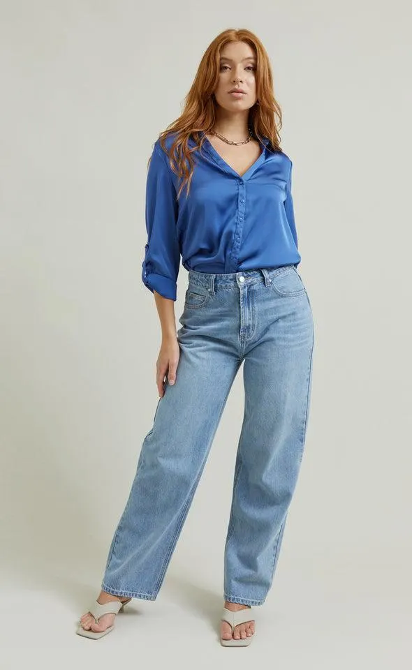 Mid Rise Straight Jeans