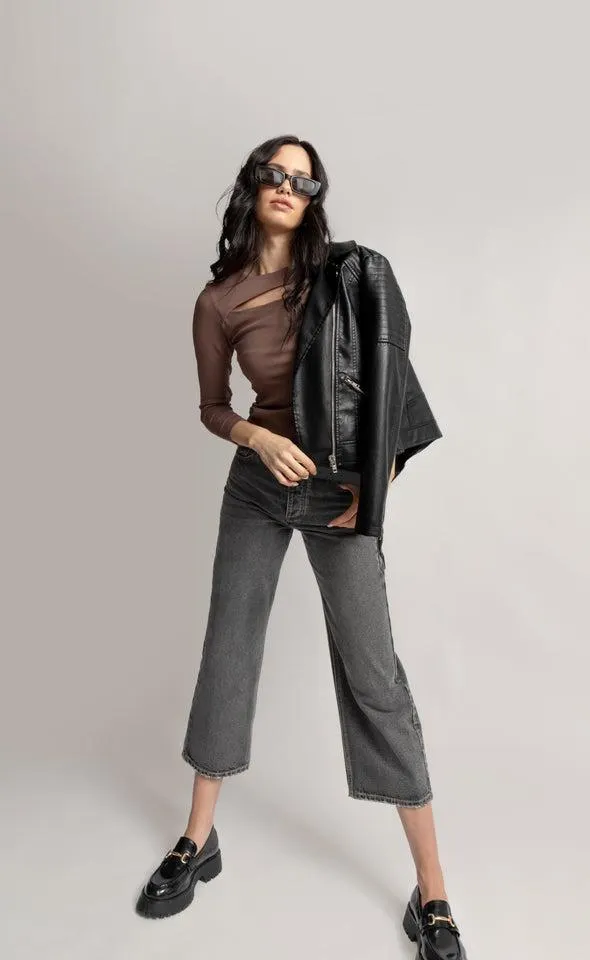 Black Wash Cropped Jeans