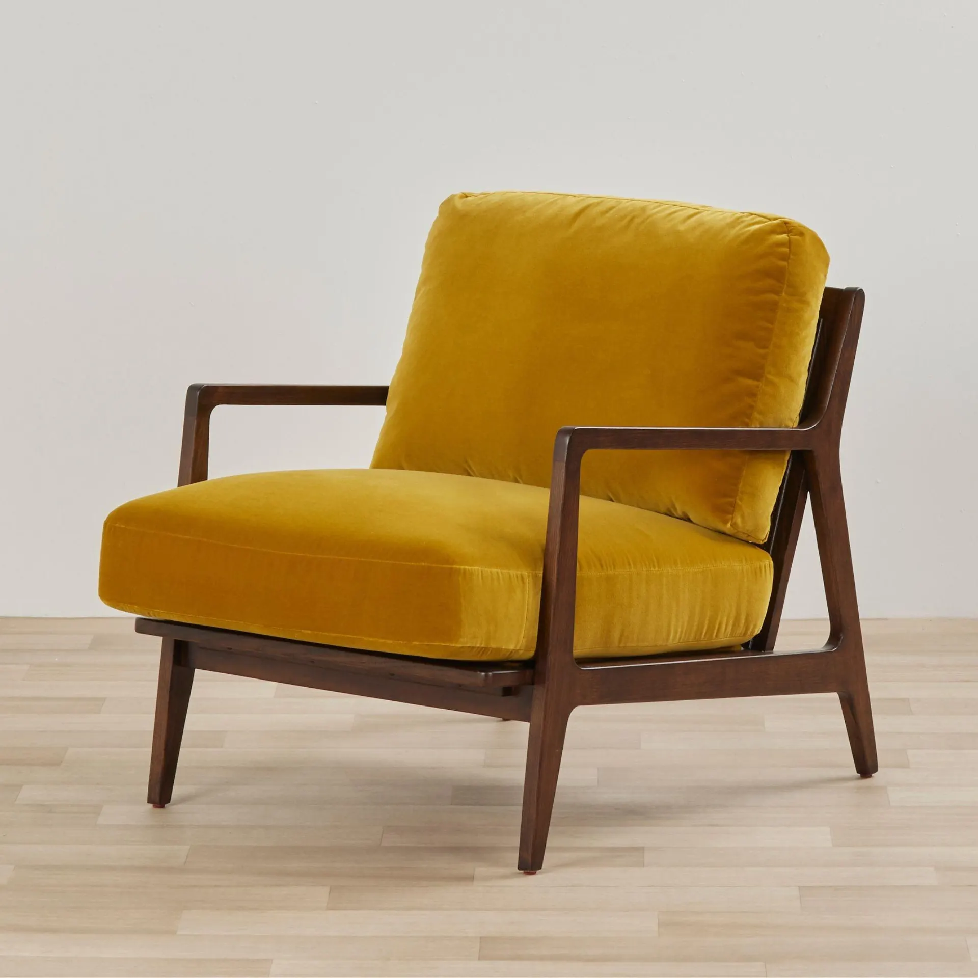 Dylan Armchair - Gold/Walnut