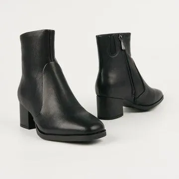 Steady Women's Leather Ankle Boots