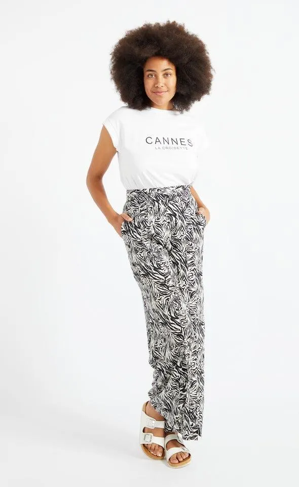 Printed Wide Leg Split Front Pants