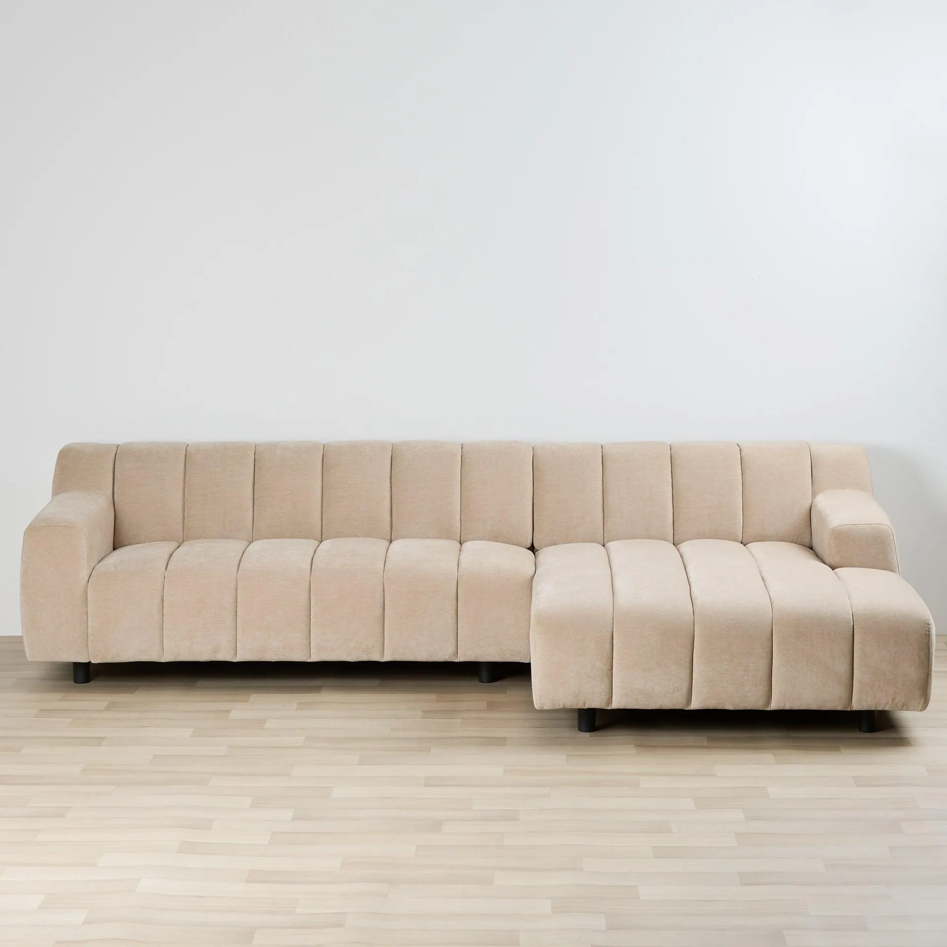 Rio 3-Seat RH Chaise - Sand