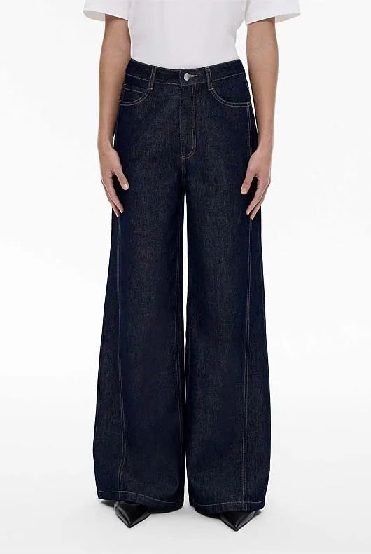 Wide Leg Angled Seam Jean