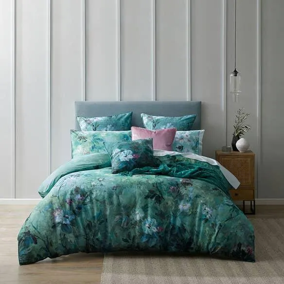 Floria Quilt Cover