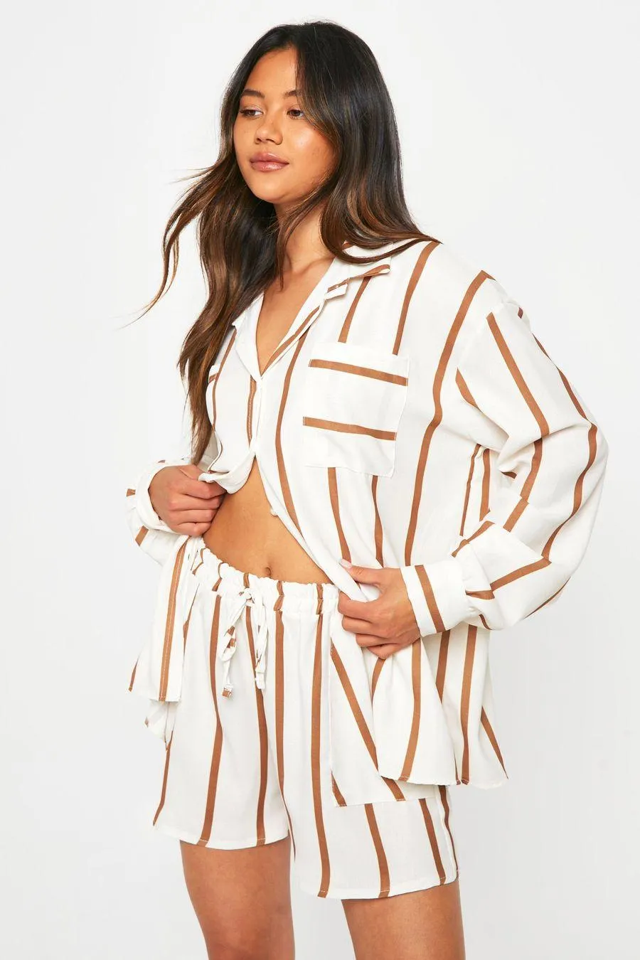 Hammered Stone Stripe Relaxed Fit Shorts