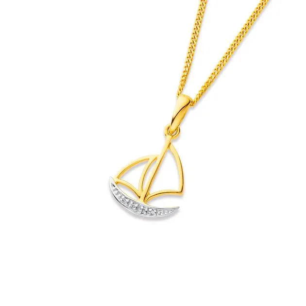 9ct Sail Boat Pendant with Diamond