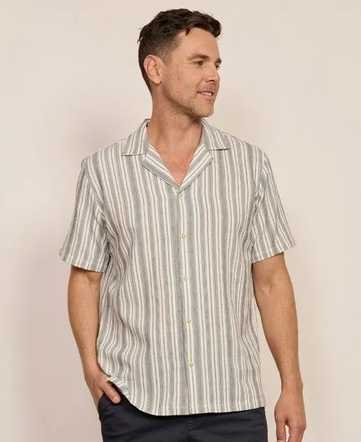 Men's Short Sleeve Textured Resort Shirt