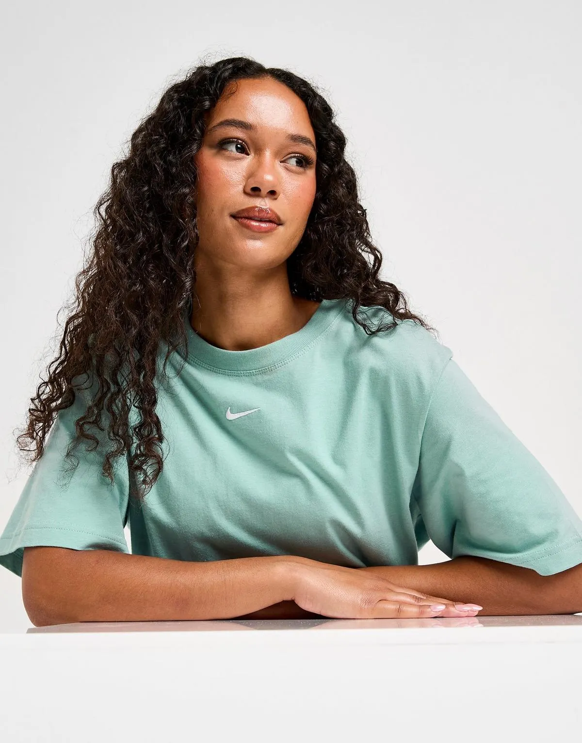 Nike Essential Boyfriend T-Shirt