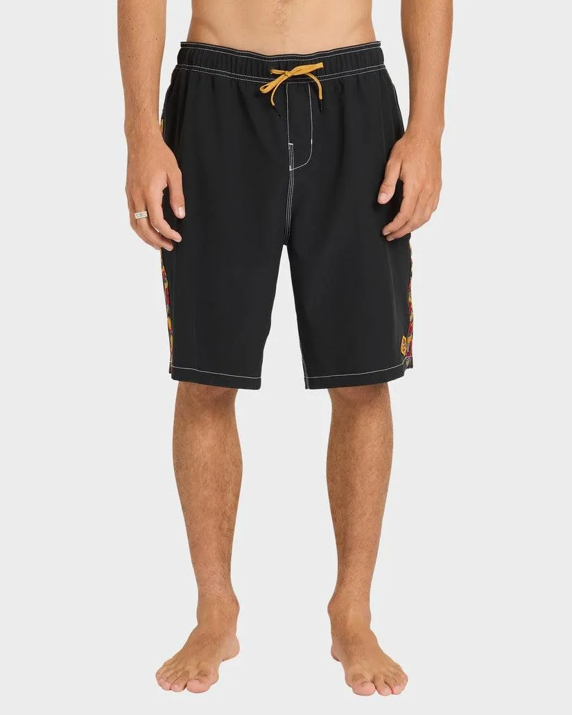 MENS OTIS ESTUARY LAYBACK 17" BOARDSHORTS