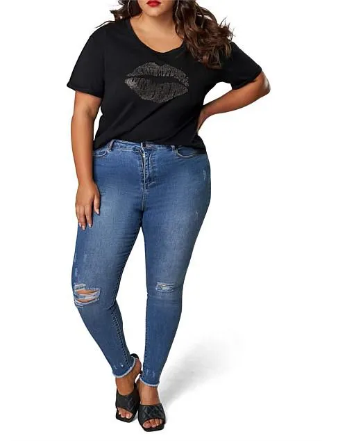 SUNDAY IN THE CITY - SILENCE STUD TEE