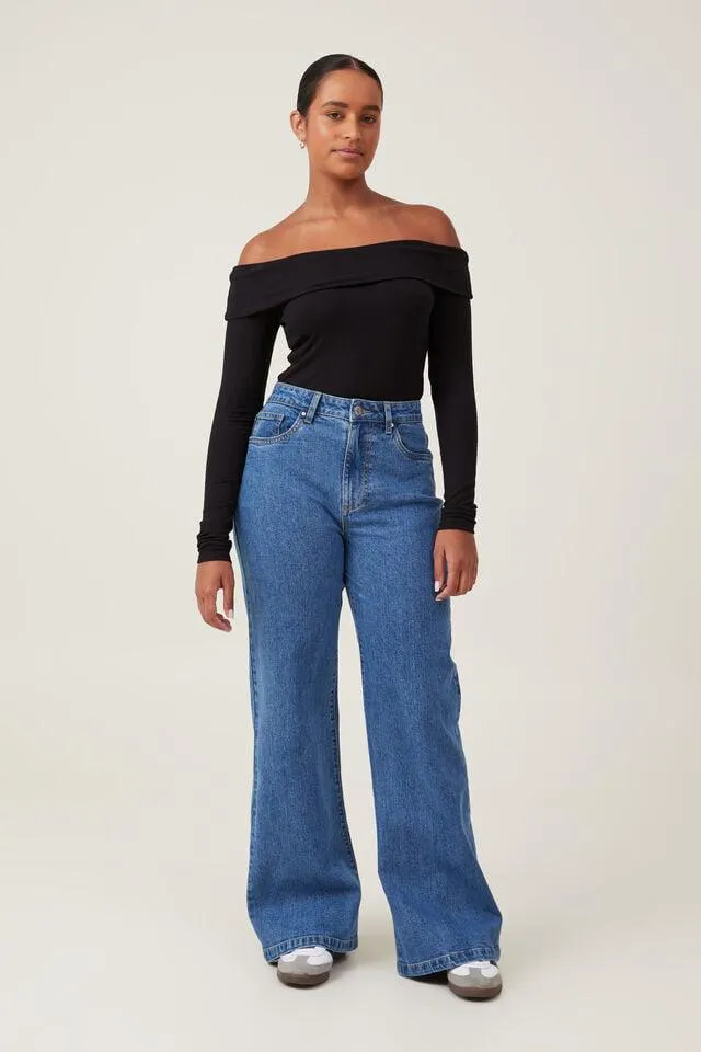 Curvy Stretch Wide Jean
