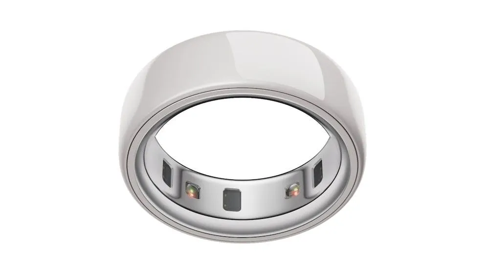 Oura Ring 4 Ceramic Cloud