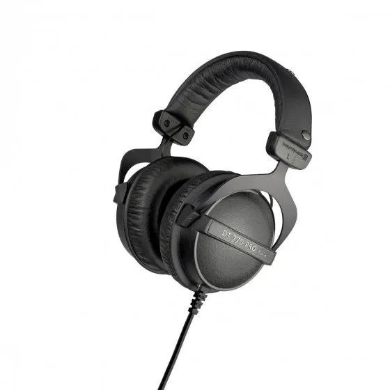 BEYERDYNAMIC DT770 PRO 32 OHM REFERENCE HEADPHONES FOR CONTROL AND MONITORING PURPOSE (CLOSED)