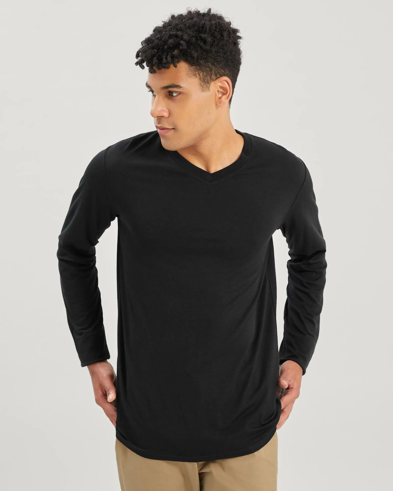 Men's 100% Merino Long Sleeve V-Top - Black