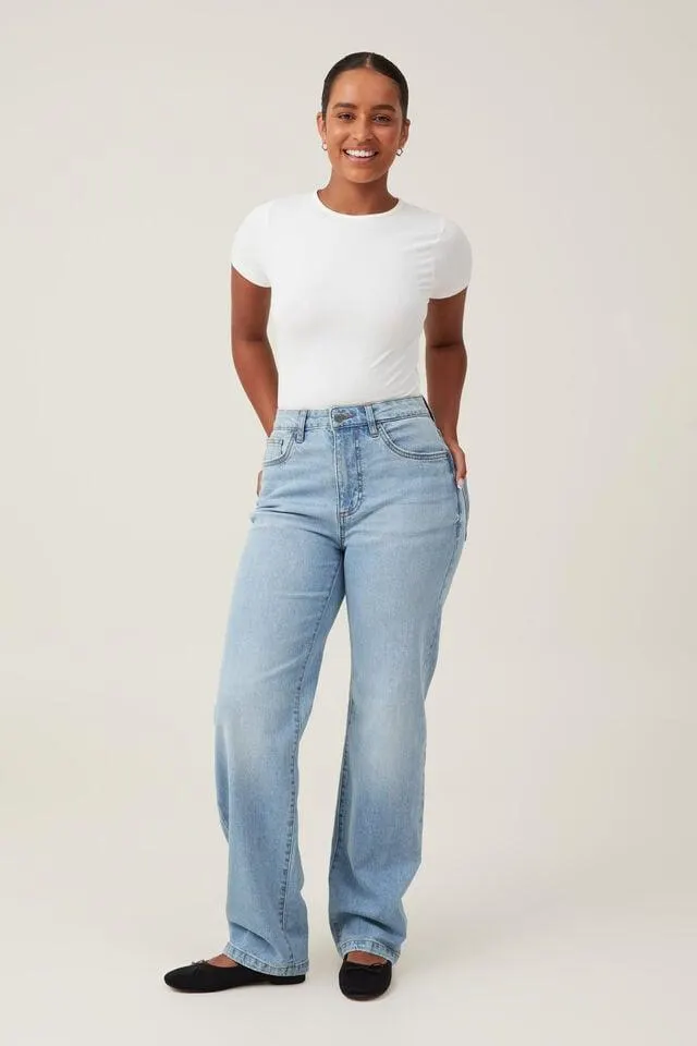 Curvy Stretch Straight Jean