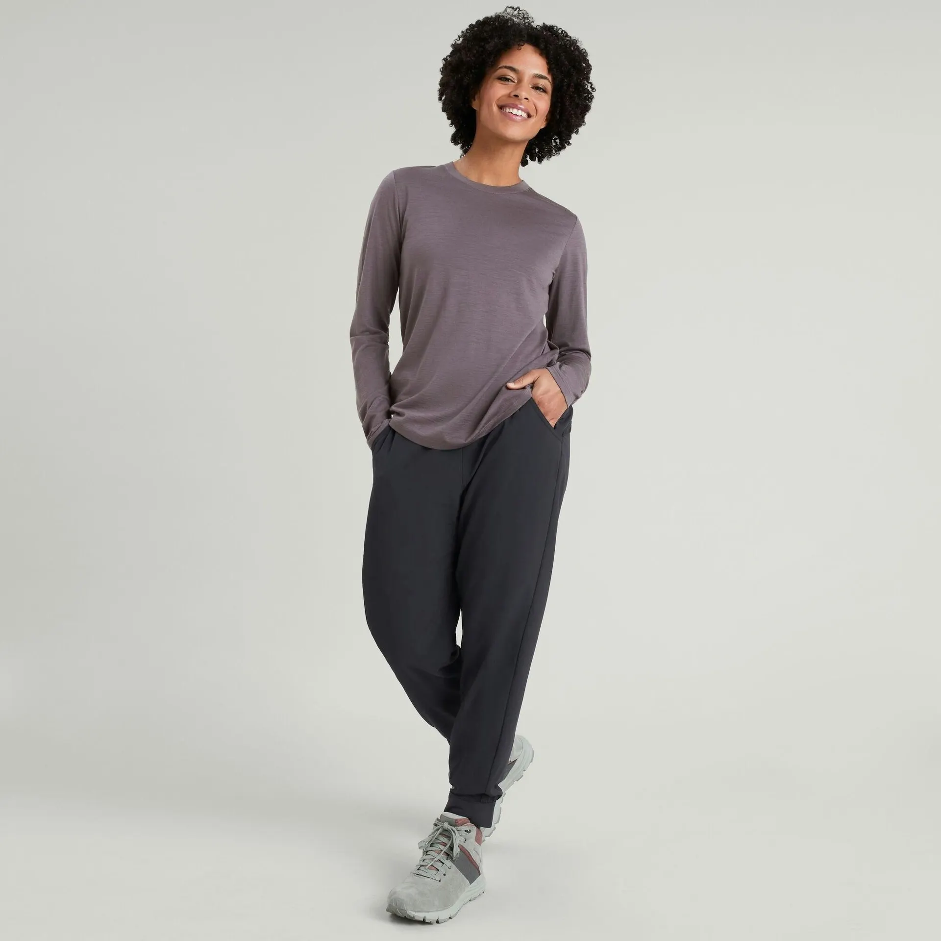 Women's 100% Merino Long Sleeve Crew Top