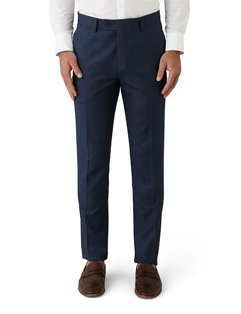 TEXTURED SLIM TROUSER