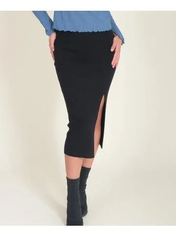 Women's Knitted Skirt in Black