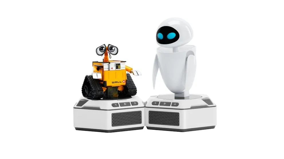 Robosen Wall-E and Eve Collector Mini Robot Set