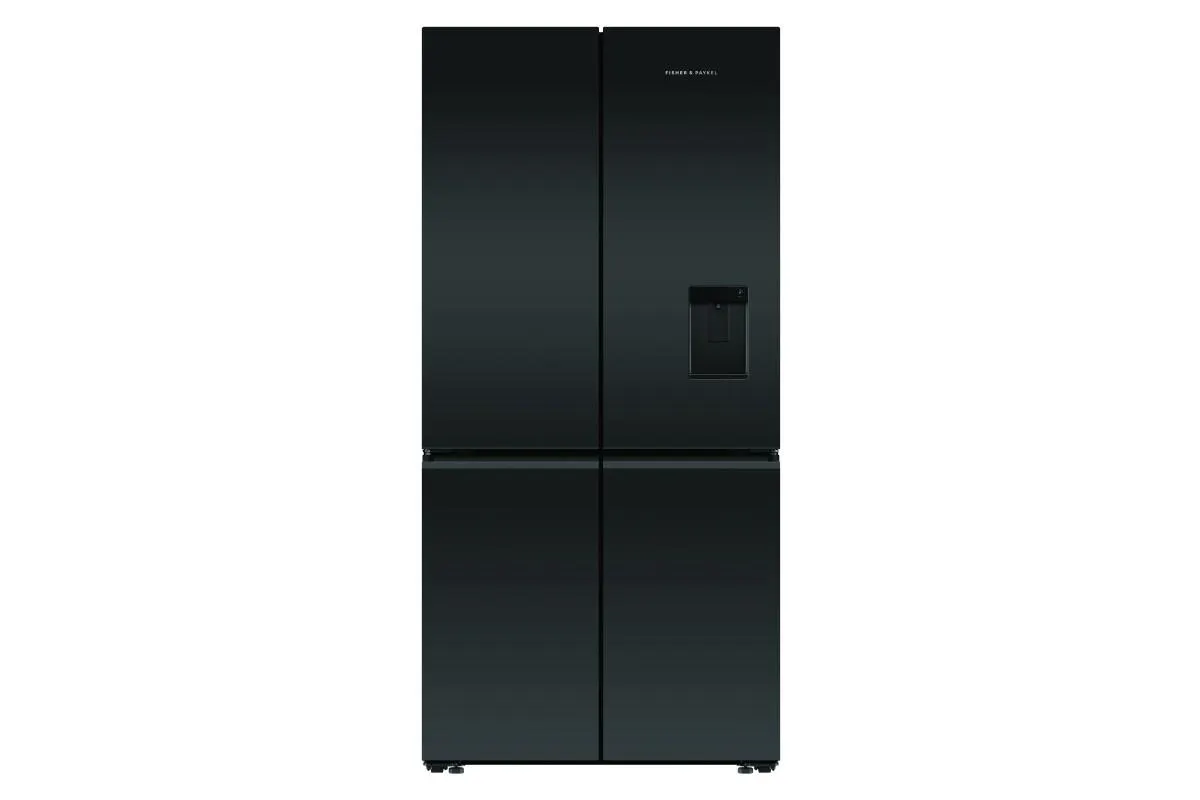 Fisher & Paykel 690L Quad Door Ice & Water Refrigerator