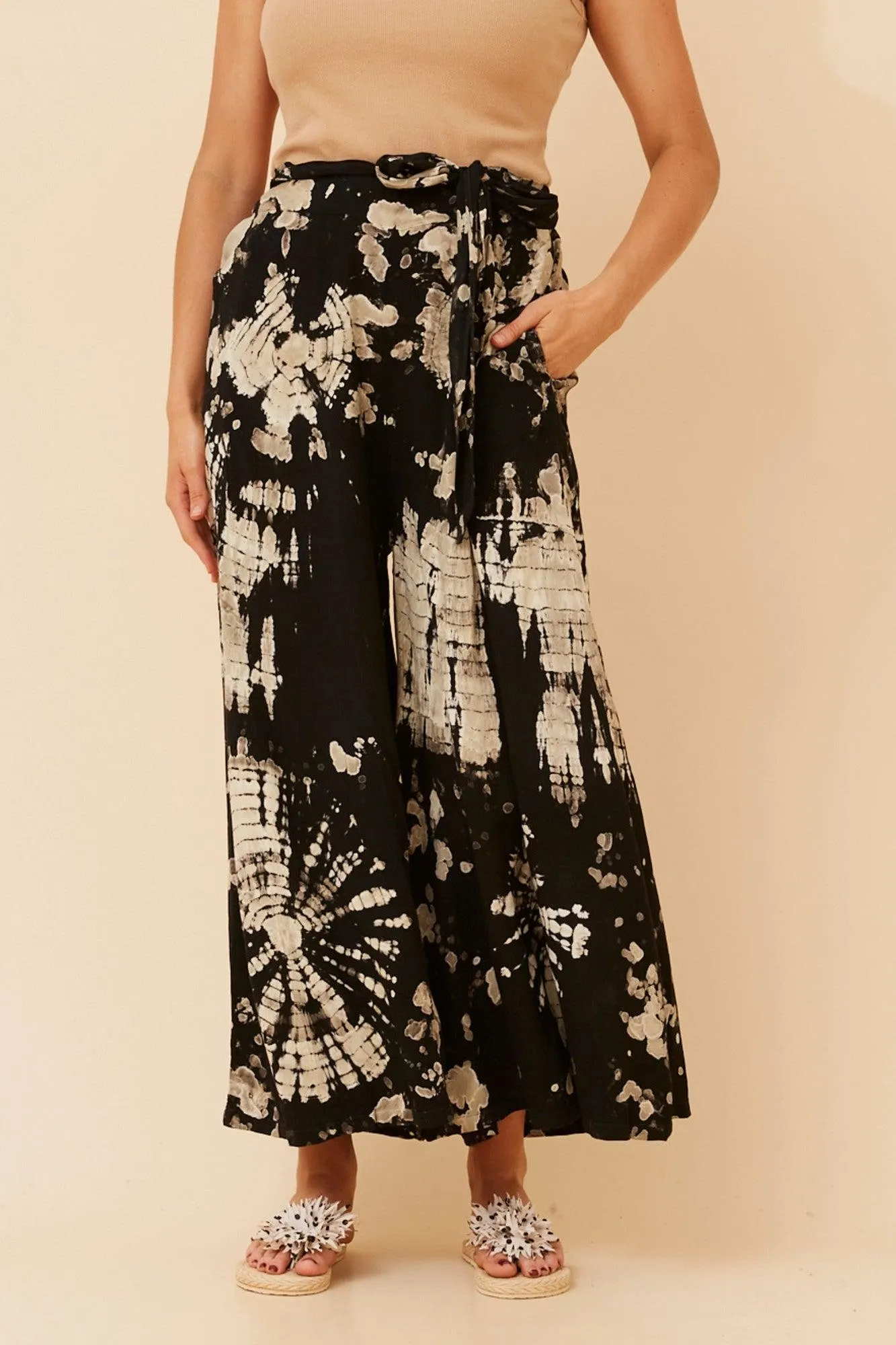 ANETTA ABSTRACT PRINT PANTS